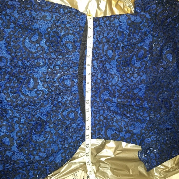 Maggy London tiered lace overlay midi dress - Picture 4 of 7